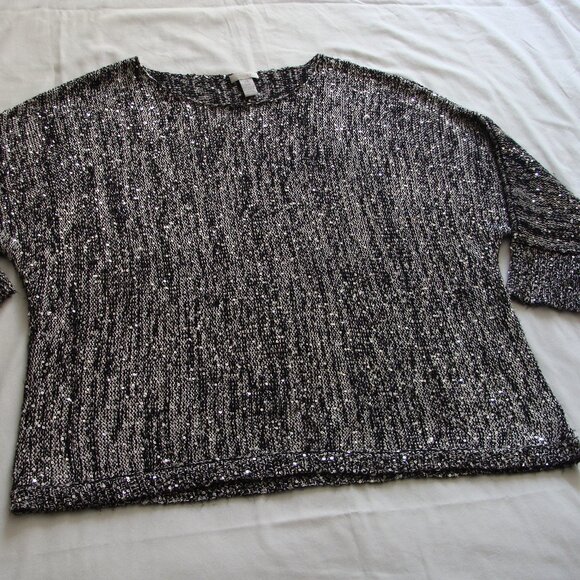CHICO's Black & Silver 3/4 Sleeve SEQUIN Trim SCOOP Neck SWEATER Sz 4 - Picture 3 of 7